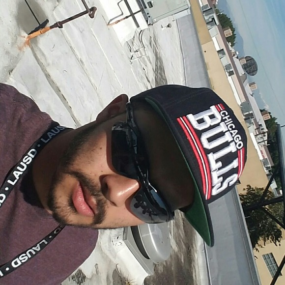 Meet your Posher, Sergio - Picture 1 of 1